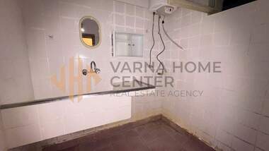 Vânzare - Apartament în Zimno kino Trakia,  Varna