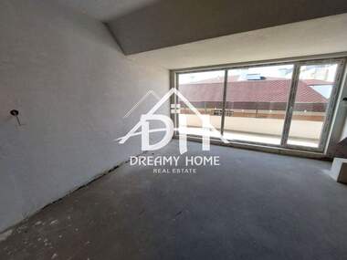Verkauf - Wohnung in Wazrojdenzi,  Kardjali