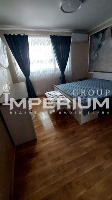 Închiriere - Apartament în Liatno kino Trakia,  Varna