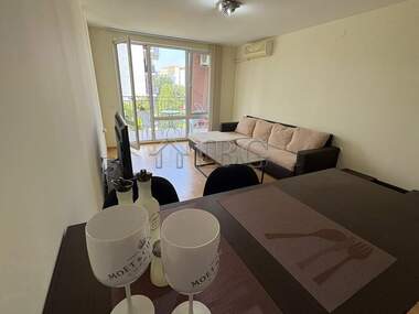 Vânzare - Apartament în Elenite,  Burgas