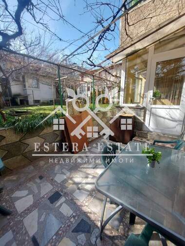 Verkauf - Etage von Haus in Woenno utschilishte,  Schumen