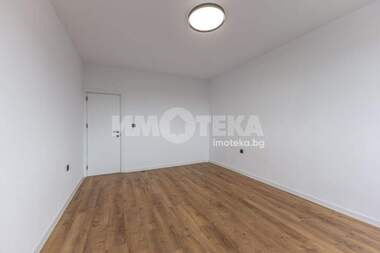 For sale - Apartment in Vazrajdane 2,  Varna