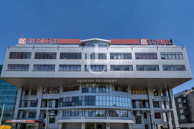 Verkauf - Ein ganzes Gebäude in Center,  Sovia
