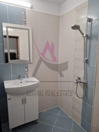 Kira - Apartman olarak Vazrajdane 4,  Varna