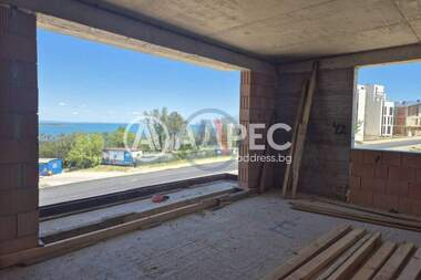 Продажба - Апартамент в Галата,  Варна