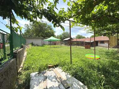 Vânzare - Casă în Rakita,  Pleven