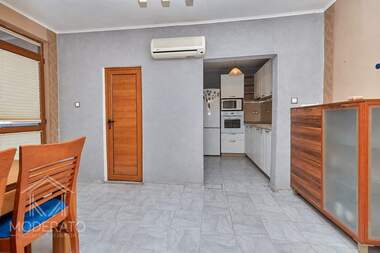 Vânzare - Apartament în Văzrajdane,  Burgas