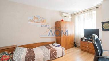 Vânzare - Apartament în Țentăr,  Burgas