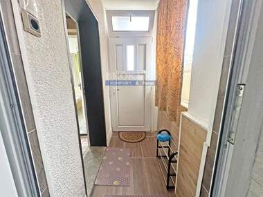 For rent - Floor of a house in Alen mak,  Varna