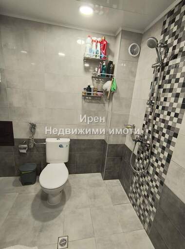 Verkauf - Wohnung in Zentar,  Iambol
