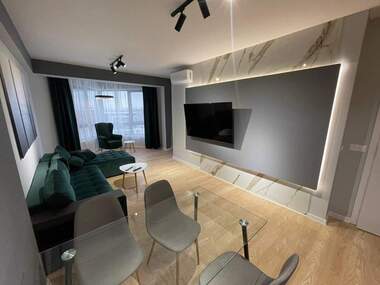 Închiriere - Apartament în Hristo Smirnenski,  Plovdiv