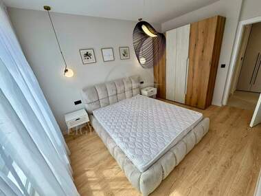 For sale - Apartment in Kiuchuk Parij,  Plovdiv