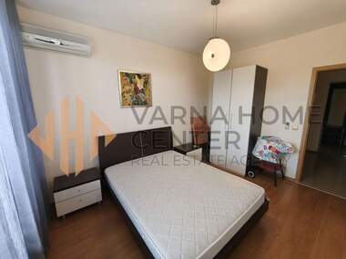 Vânzare - Apartament în Balceik,  Dobrice