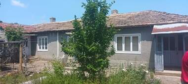 Vânzare - Casă în Smin,  Dobrice