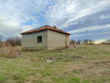 Vânzare - Casă în Smolnița,  Dobrice