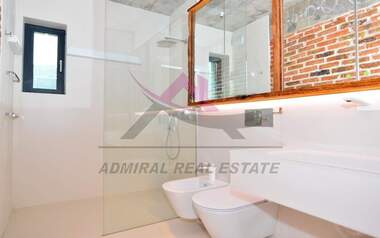 Închiriere - Apartament în Briz,  Varna