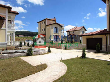 For sale - House in Kosharitsa,  Burgas