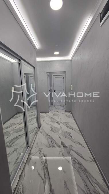 For sale - Apartment in Vazrajdane 2,  Varna