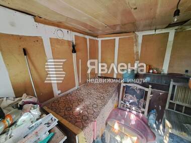 Продажба - Къща в Южна промишлена зона,  Ямбол
