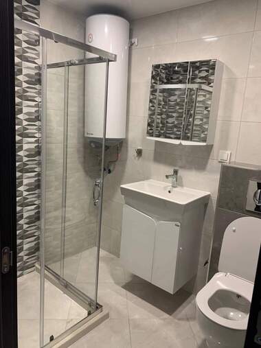 Închiriere - Apartament în Mladejki hălm,  Plovdiv