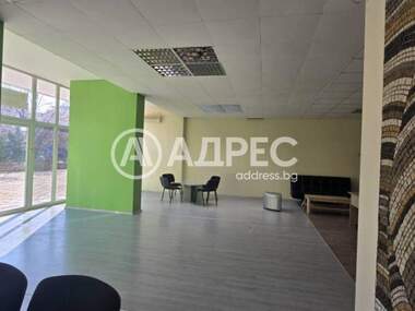 Ενοίκιο - Κατάστημα σε Център,  Пловдив
