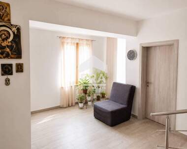 For sale - House in Ovcharski,  Haskovo