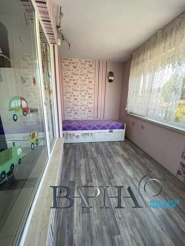 Închiriere - Apartament în Provadia,  Varna