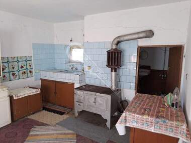 For sale - House in Strelets,  Veliko Tyrnovo
