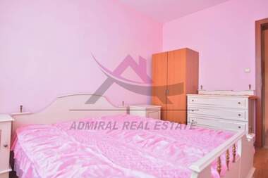 For rent - Apartment in Kolhozen pazar,  Varna