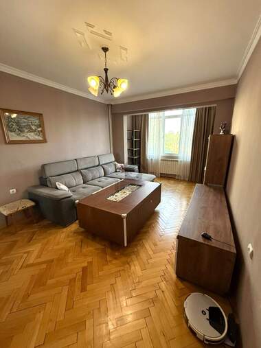 Продажба - Апартамент в Дружба-1,  София
