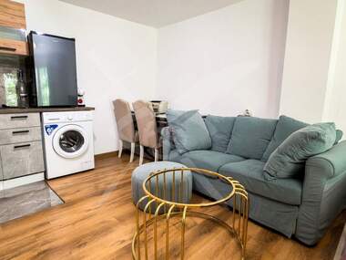 For sale - Apartment in Kiuchuk Parij,  Plovdiv