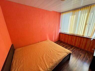 Închiriere - Apartament în Izgrev,  Burgas