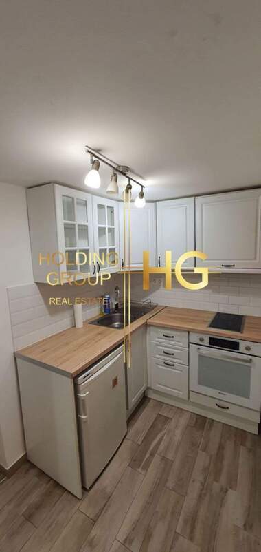 For rent - Apartment in Okrajna bolnica - Generali,  Varna