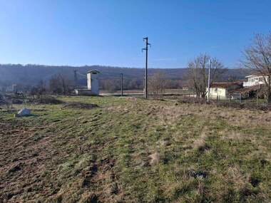 Vânzare - Teren de construcții în Popovice,  Varna