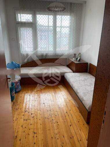 For sale - Floor of a house in Proslav,  Plovdiv
