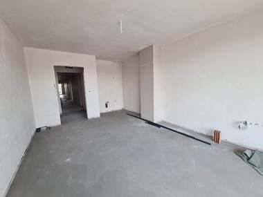 Vânzare - Apartament în Liuben Karavelov,  Haskovo