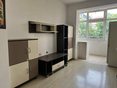 For sale - Apartment in Vazrajdane,  Burgas