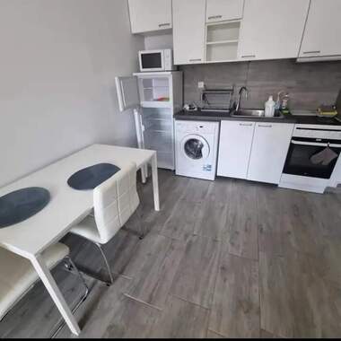 Miete - Wohnung in Mladejki halm,  Plowdiw
