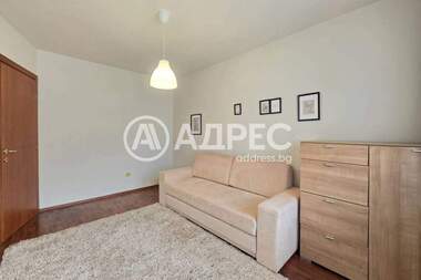 Închiriere - Apartament în Belite brezi,  Sofia