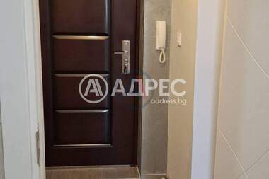 Vânzare - Apartament în Iujen,  Plovdiv