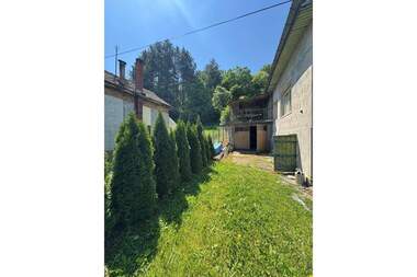 Продажба - Къща във Вилна зона,  Търговище