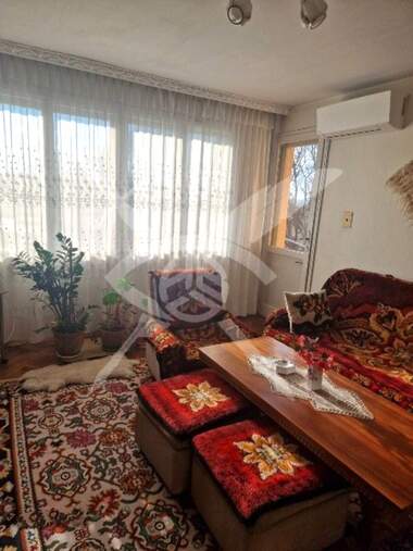 Продажа - Квартира в Айтос,  Бургас