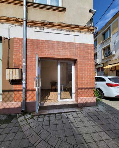 Miete - Laden/Büro/Schönheitssalon in Idealen zentar,  Pazardjik