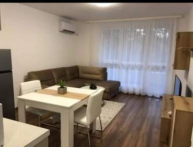 Miete - Wohnung in Mladejki halm,  Plowdiw
