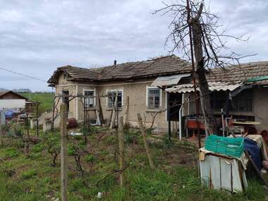 Vânzare - Casă în Kăpinovo,  Dobrice