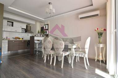 Kira - Apartman olarak VINS - Çerven ploshtad,  Varna