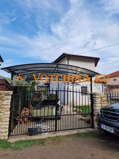 Vânzare - Casă în Balcic,  Dobrice