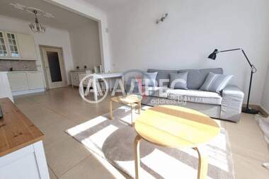 Vânzare - Apartament în Center,  Sofia