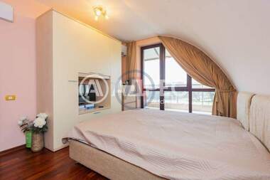For sale - Apartment in Morska Gradina,  Varna