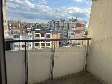 Satış - Apartman olarak Vazrajdane,  Burgas
